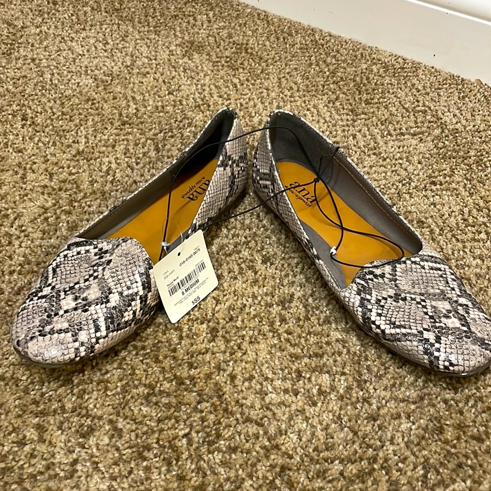 Grey snakeskin flats